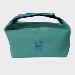 TIFFANY BLUE MAKEUP BAG!